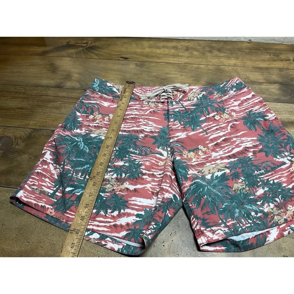 Faherty Boardshort Mens Size 35 Hawaiian Tropical